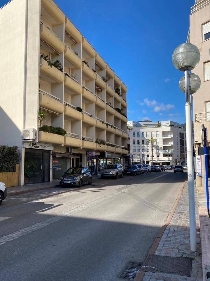 Le Diatomee - Rue Du Port Appartement Cavalaire-sur-Mer Buitenkant foto